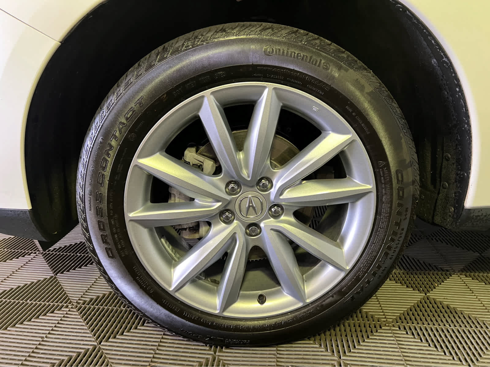 Certified 2024 Acura RDX SH-AWD image 9