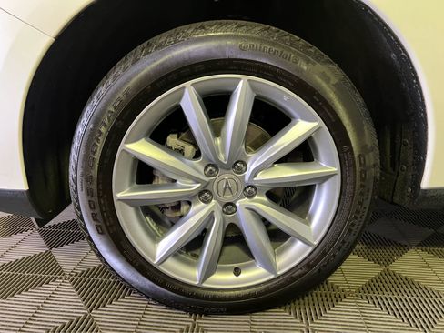 Used 2024 Acura RDX SH-AWD image 9