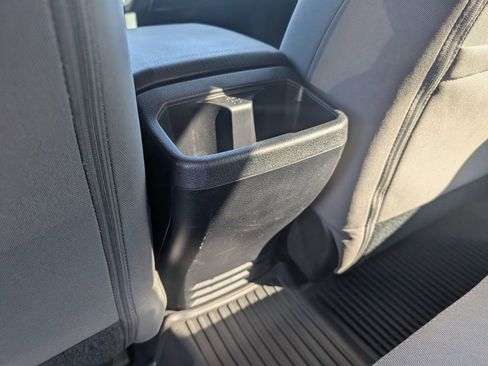 Used 2020 Toyota Tacoma SR w/ SR Convenience Package image 27