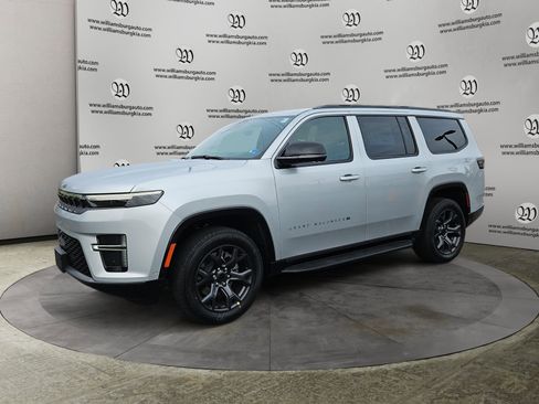 New 2026 Jeep Grand Wagoneer Limited w/ Convenience Group I image 1