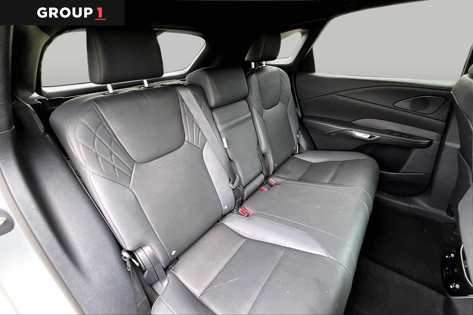 Used 2024 Lexus RX 350 FWD w/ Technology Package image 11