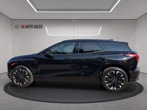 Used 2024 Chevrolet Blazer EV RS AWD/4WD image 2