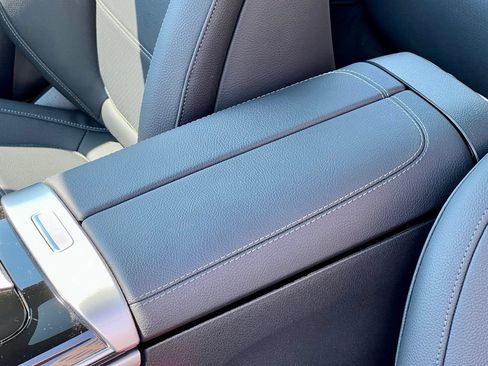 Certified 2026 Mercedes-Benz C 300 4MATIC Sedan image 30