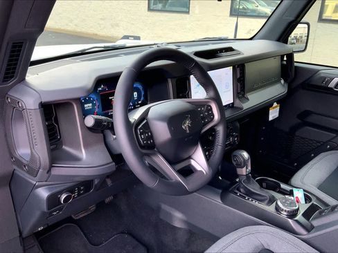 New 2025 Ford Bronco Big Bend AWD/4WD image 6