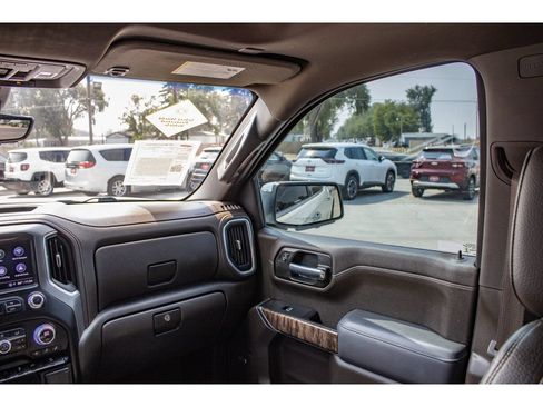 Used 2021 GMC Sierra 1500 Denali w/ Technology Package AWD/4WD image 22