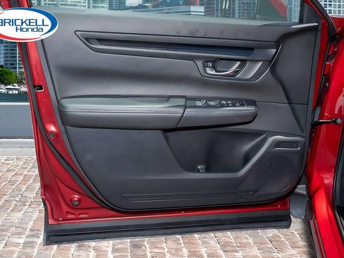 Certified 2025 Honda CR-V LX image 11