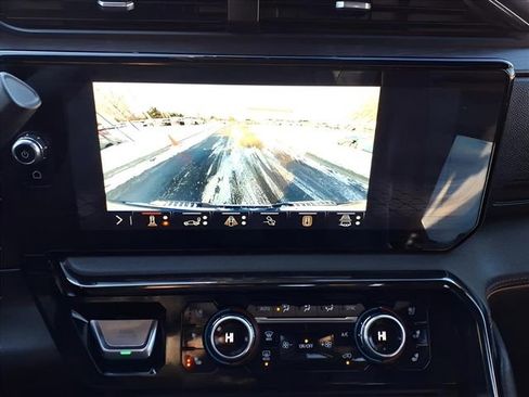 Used 2024 GMC Sierra 3500 AT4 w/ AT4 Premium Plus Package image 27