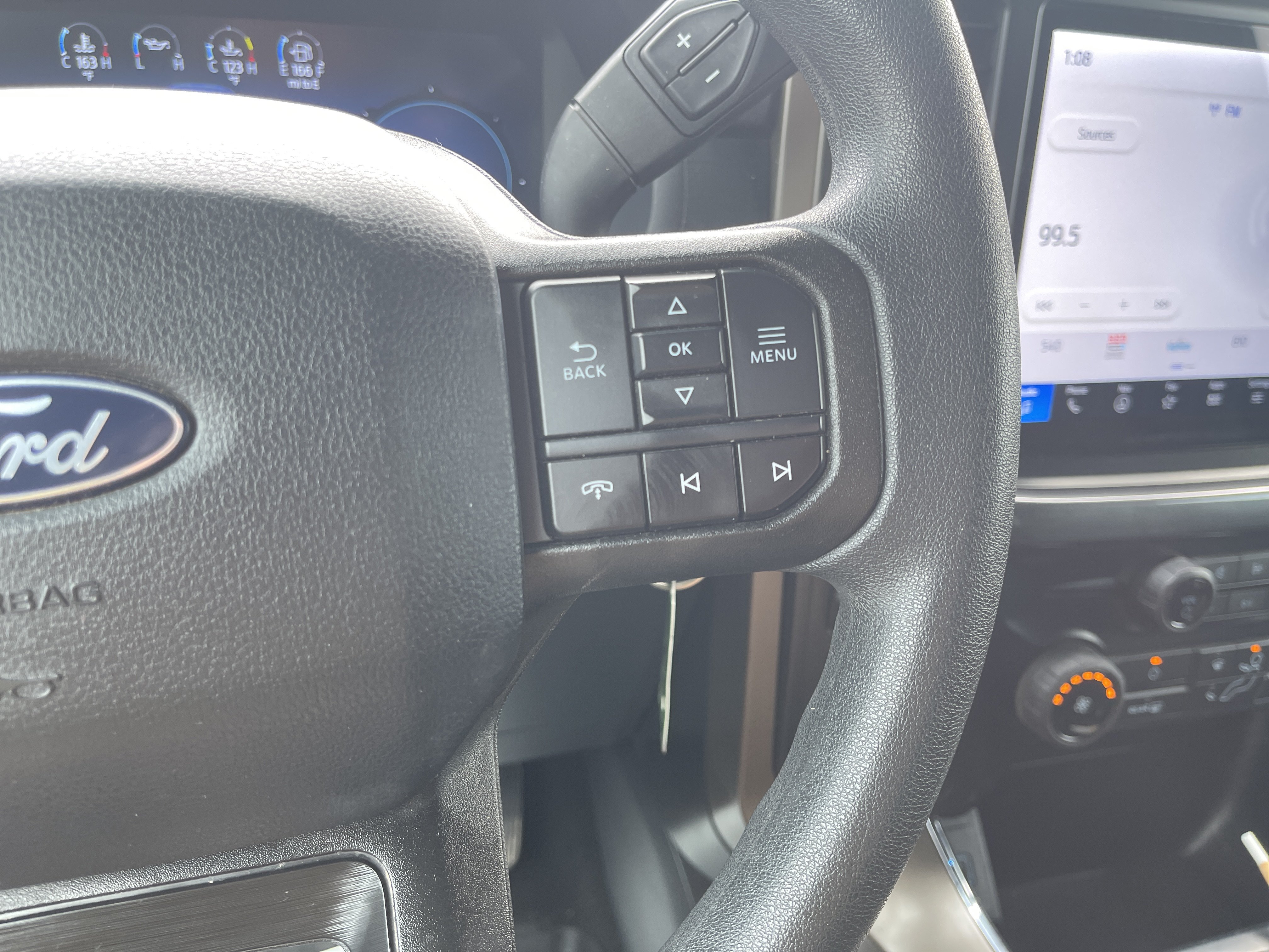 Used 2024 Ford F150 STX w/ Equipment Group 201A FX4 AWD/4WD image 18