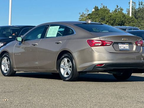 Used 2022 Chevrolet Malibu LT image 7