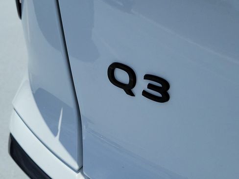 New 2026 Audi Q3 quattro 2.0T AWD/4WD image 5