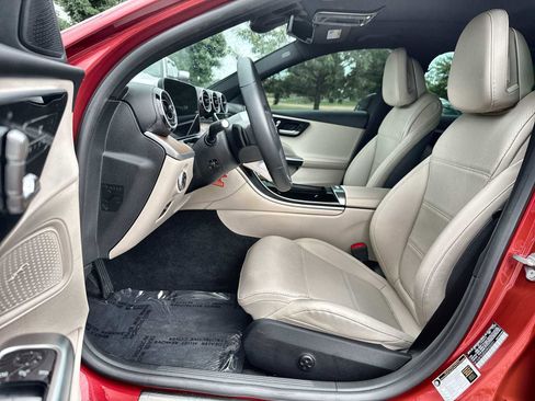 Used 2022 Mercedes-Benz C 300 Sedan image 2