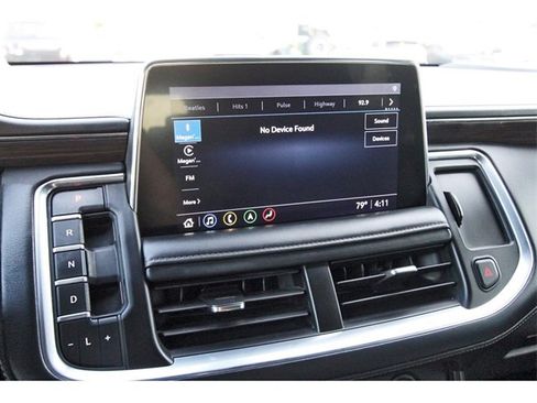 Used 2021 Chevrolet Tahoe High Country w/ Premium Package image 24