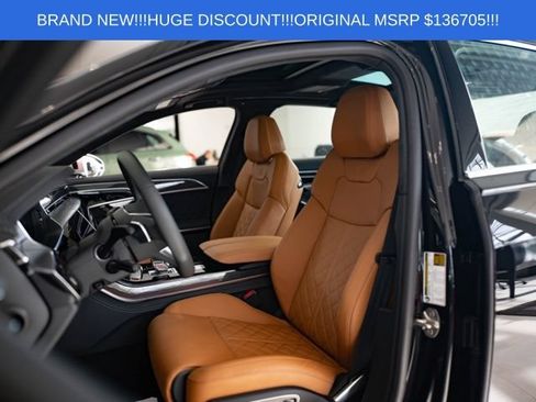 Used 2025 Audi S8 AWD/4WD image 21