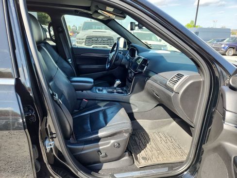 Used 2019 Jeep Grand Cherokee Limited w/ Luxury Group II image 21