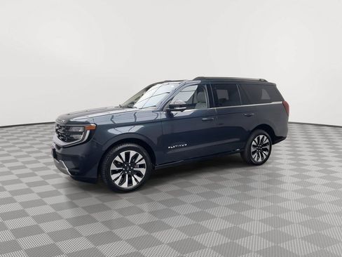 Used 2025 Ford Expedition Platinum w/ Platinum Ultimate Package AWD/4WD image 42