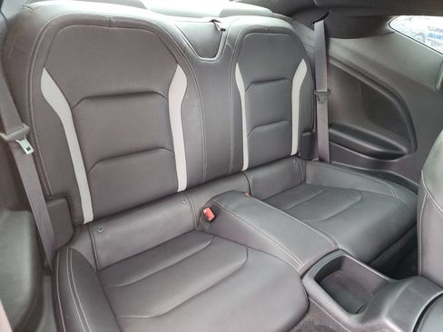 Certified 2020 Chevrolet Camaro SS RWD image 16