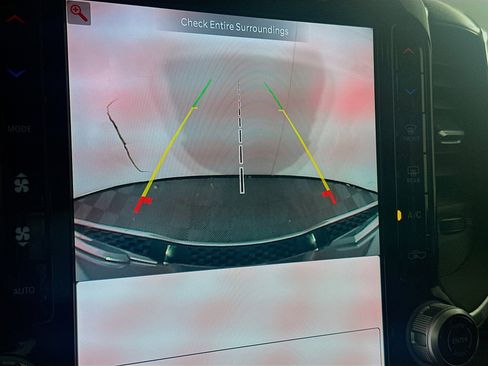 Used 2025 RAM 1500 Laramie image 22