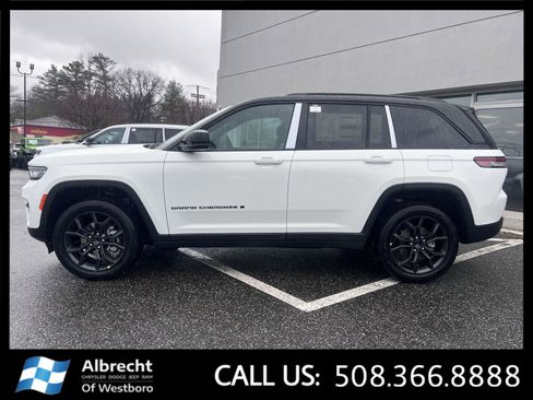 New 2025 Jeep Grand Cherokee Limited w/ Trailer Tow Package image 2