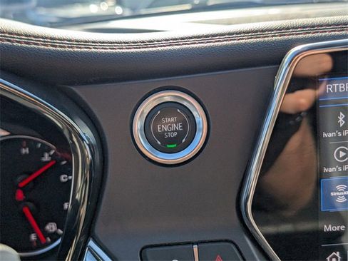 Used 2021 Chevrolet Blazer RS w/ Enhanced Convenience Package image 24