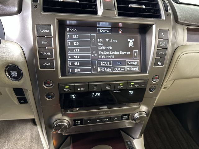 Used 2019 Lexus GX 460 Premium w/ Premium Package AWD/4WD image 13