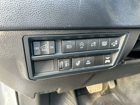 Used 2024 Toyota Tundra SR5 w/ SR5 Premium Package RWD image 14
