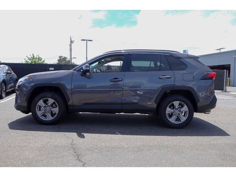 Certified 2024 Toyota RAV4 LE AWD/4WD image 6