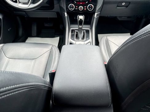 Used 2020 Subaru Forester Limited AWD/4WD image 32