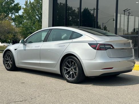 Used 2018 Tesla Model 3 Long Range image 6