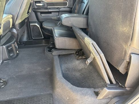 Used 2024 RAM 2500 Laramie w/ Safety Group image 33