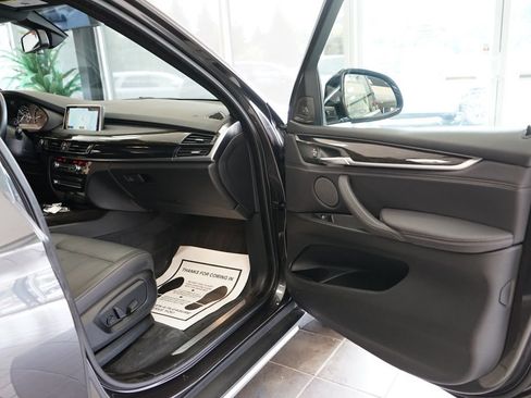 Used 2017 BMW X5 xDrive35i AWD/4WD image 46
