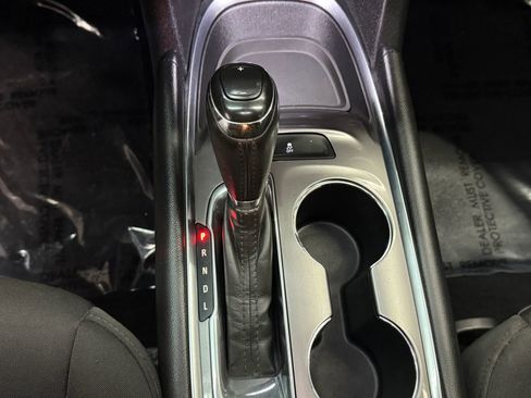 Used 2018 Chevrolet Malibu LT image 34