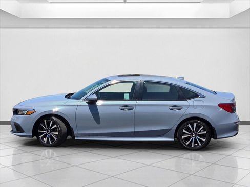 Certified 2024 Honda Civic EX image 8
