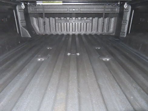 Used 2021 GMC Sierra 2500 Denali w/ Denali Black Diamond Edition image 47