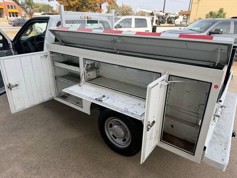 Used 2014 Ford F250 XL image 18