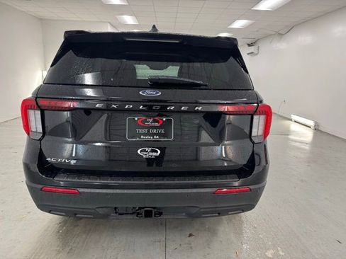 New 2026 Ford Explorer Active image 6