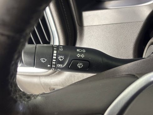 Used 2021 GMC Sierra 1500 SLT image 22