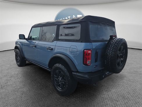 Used 2023 Ford Bronco Black Diamond image 6