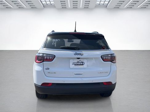 Used 2025 Jeep Compass Limited AWD/4WD image 6