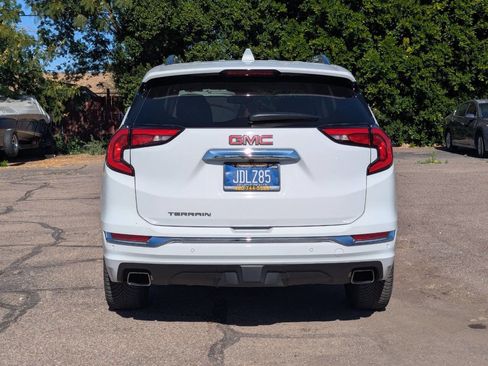 Used 2018 GMC Terrain Denali w/ Comfort Package image 4