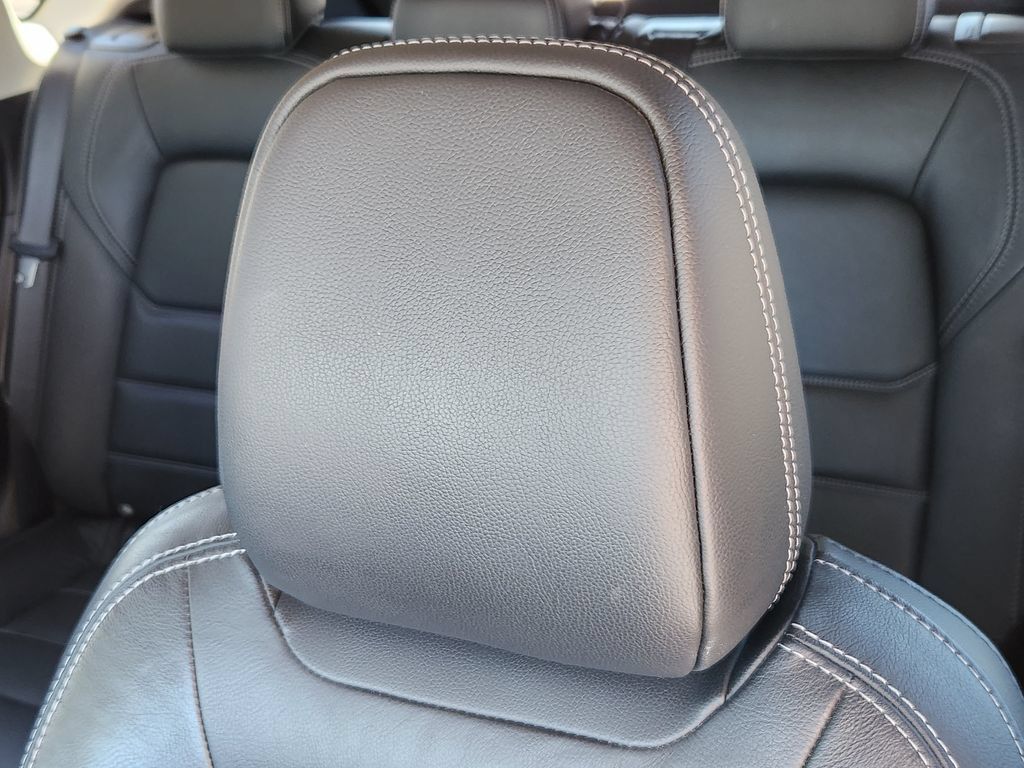 Used 2025 MAZDA CX-5 AWD 2.5 S w/ Preferred Package image 6