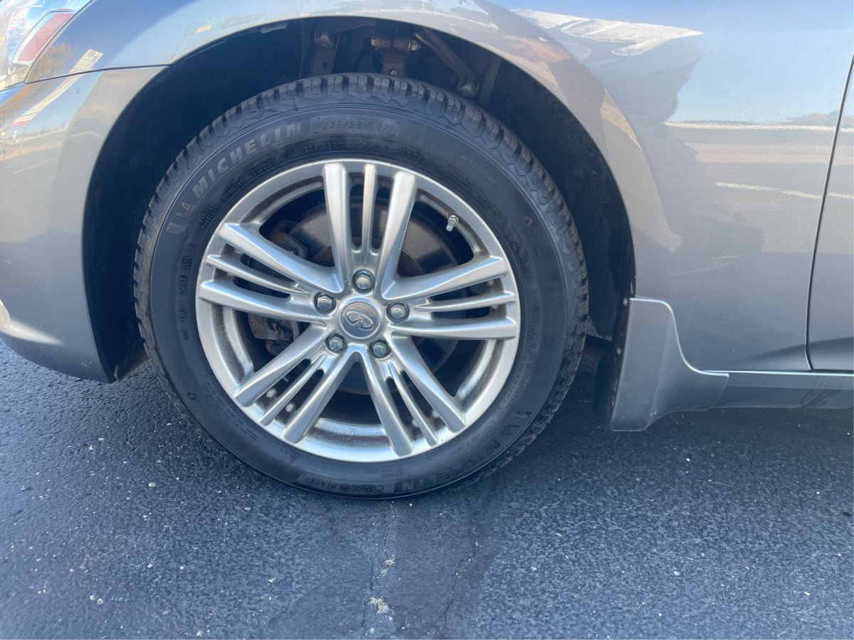 Used 2011 INFINITI G37 x Sedan w/ Premium Pkg AWD/4WD image 21
