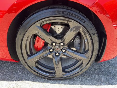 Used 2023 Chevrolet Corvette Z06 w/ Engine Appearance Package RWD image 28