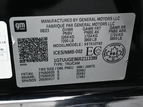 Used 2024 GMC Sierra 1500 Denali w/ Technology Package AWD/4WD image 6