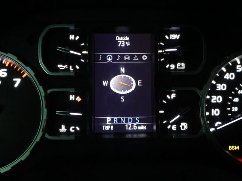 Used 2019 Toyota Tundra Platinum AWD/4WD image 40