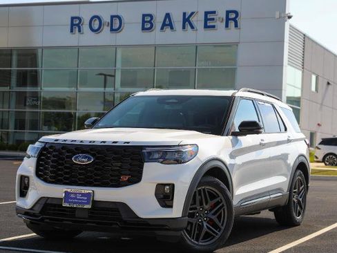 Certified 2026 Ford Explorer ST w/ Sun And Sound Package AWD/4WD image 1