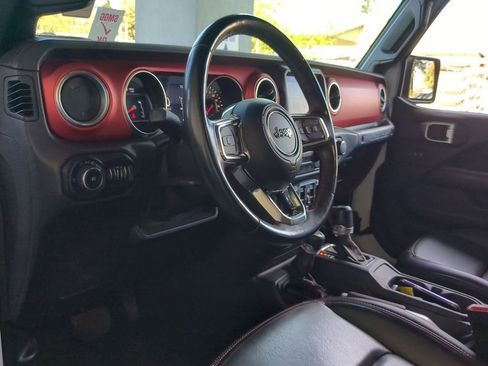 Used 2020 Jeep Wrangler Unlimited Rubicon AWD/4WD image 18
