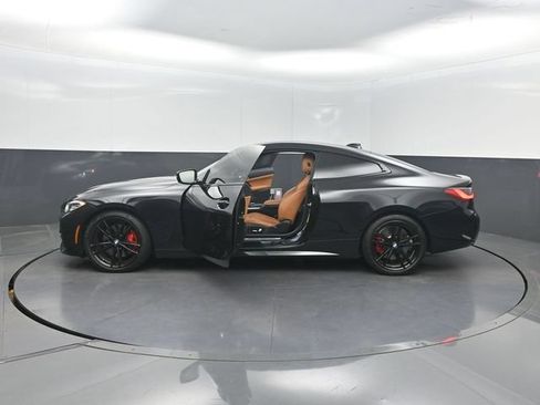 Used 2021 BMW 430i Coupe w/ M Sport Package RWD image 37