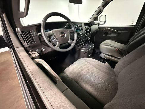Used 2024 GMC Savana 2500 w/ Driver Convenience Package image 2