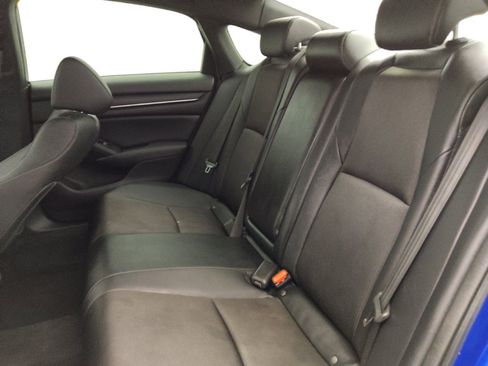 Used 2020 Honda Accord Sport image 18