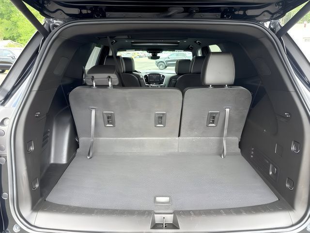 Used 2023 Chevrolet Traverse Premier AWD/4WD image 22